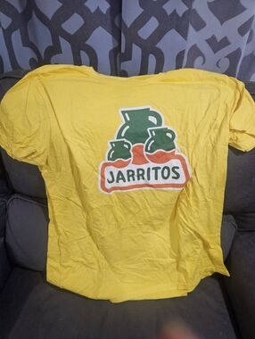 Yellow Jarritos t-shirt, Size XXL